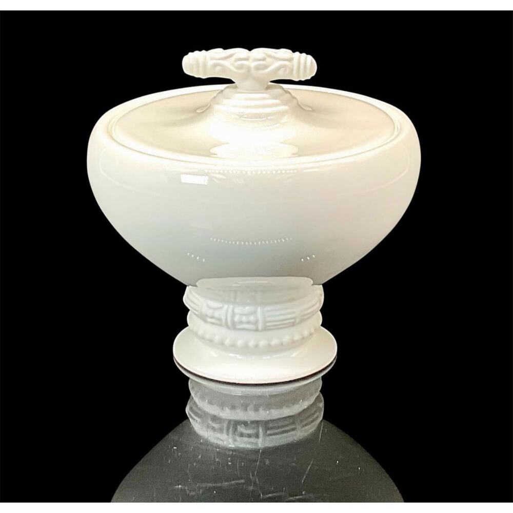 NIB Katy Briscoe Bangles White‎ Bone China Sugar Bowl